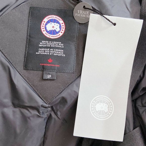 🔥Host Pick‼️Canada Goose Fur-Trim Hooded Black S - Picture 11 of 12
